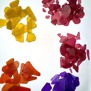 Colored sea glass 1lb, 14.6 ounces, see description